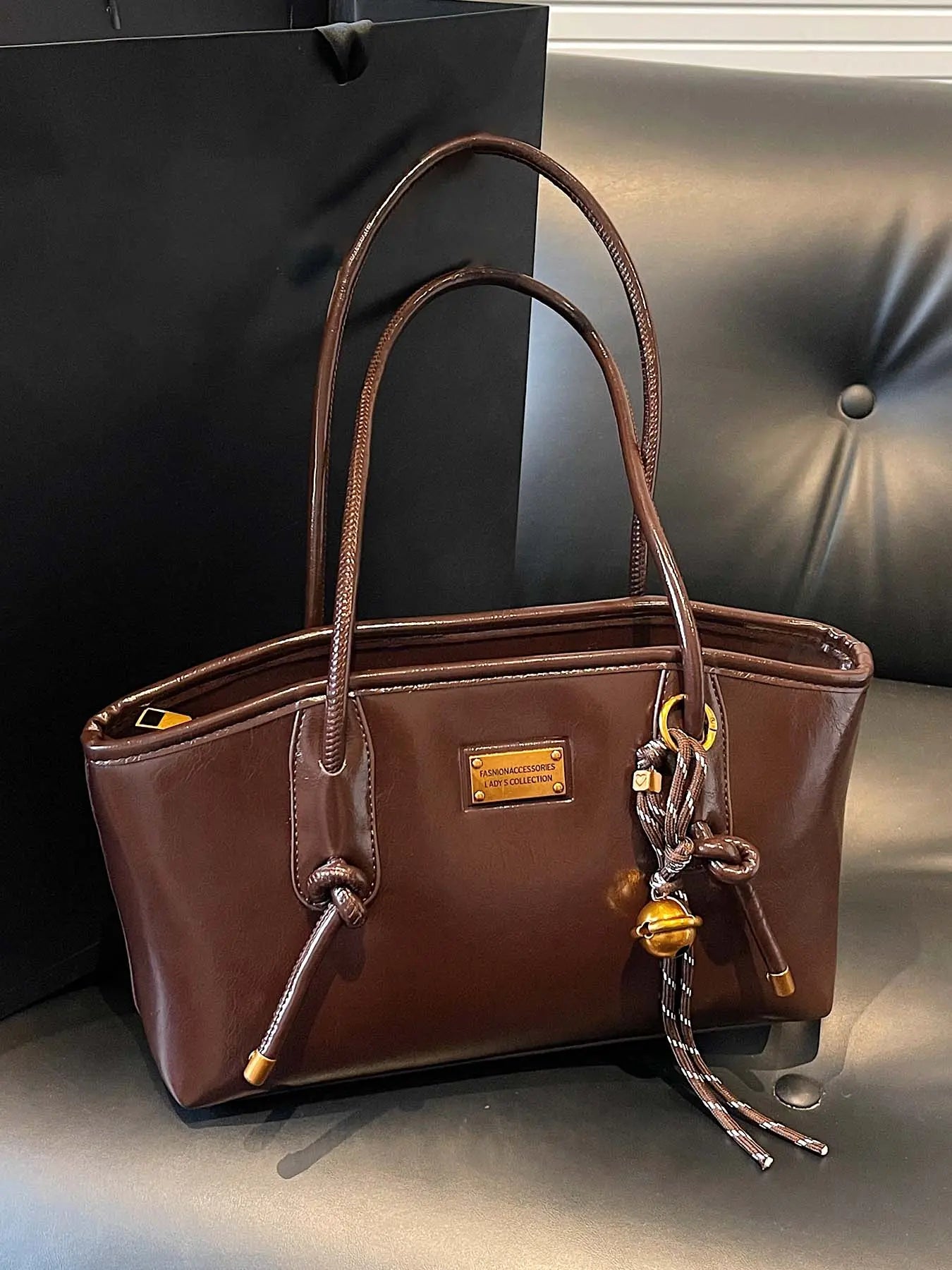26 Women'S Elegant Solid Color Hobo Shoulder Bag, Everyday Shoulder Bag, Fashionable Large Capacity Crossbody Bag for Daily Used, Casual Trendy Versatile High-Quality Daily Commuting Bag