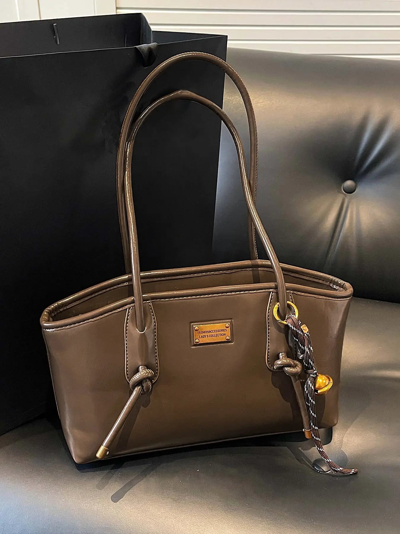 26 Women'S Elegant Solid Color Hobo Shoulder Bag, Everyday Shoulder Bag, Fashionable Large Capacity Crossbody Bag for Daily Used, Casual Trendy Versatile High-Quality Daily Commuting Bag