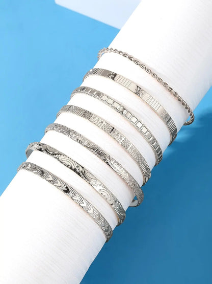 Geometric & Heart Design Cuff Gypsy Bangles as Gift for Girlfriend, Texture Metal Twist Design Bracelet on Wrist, Elegant Matching Jewelry, Classic Fashion Accessories for Daily Wear, Stackable Bracelets for Wife