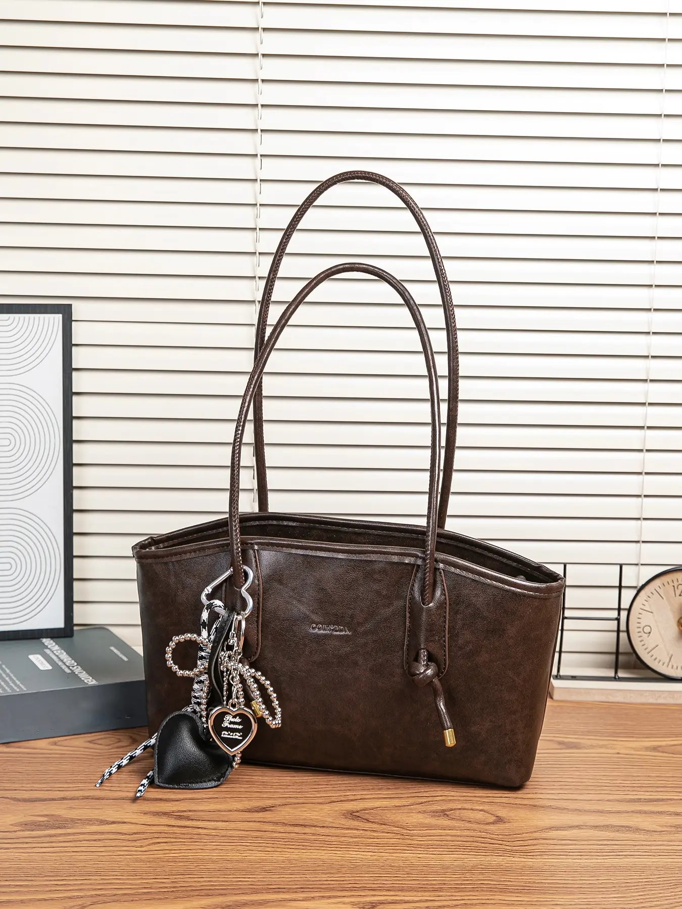 26 Women'S Elegant Solid Color Hobo Shoulder Bag, Everyday Shoulder Bag, Fashionable Large Capacity Crossbody Bag for Daily Used, Casual Trendy Versatile High-Quality Daily Commuting Bag